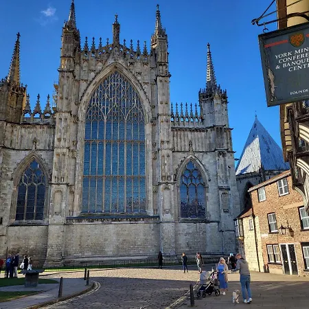 York Minster View Villa Exterior photo